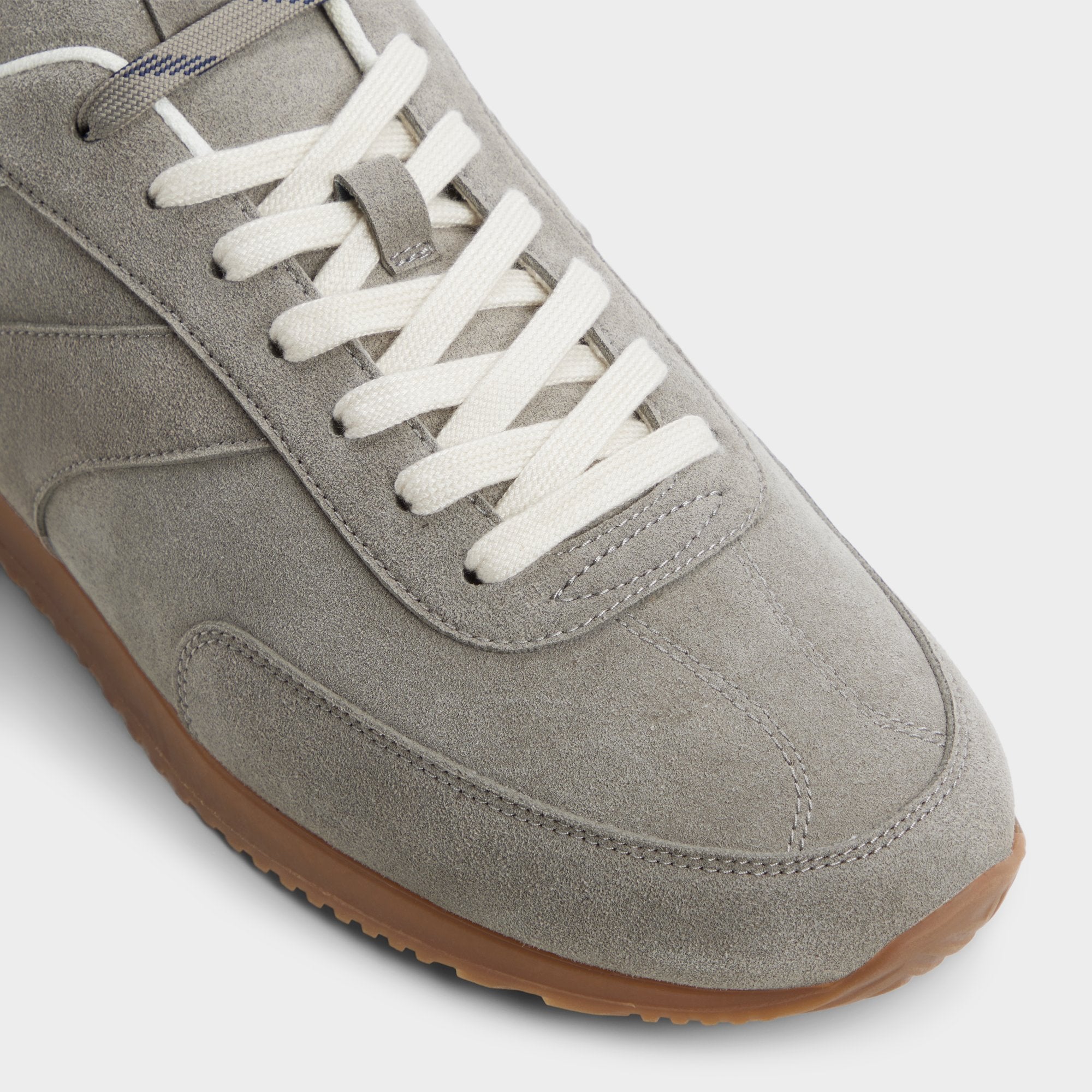 ALDO Nathaniel baskets basses suedine gris