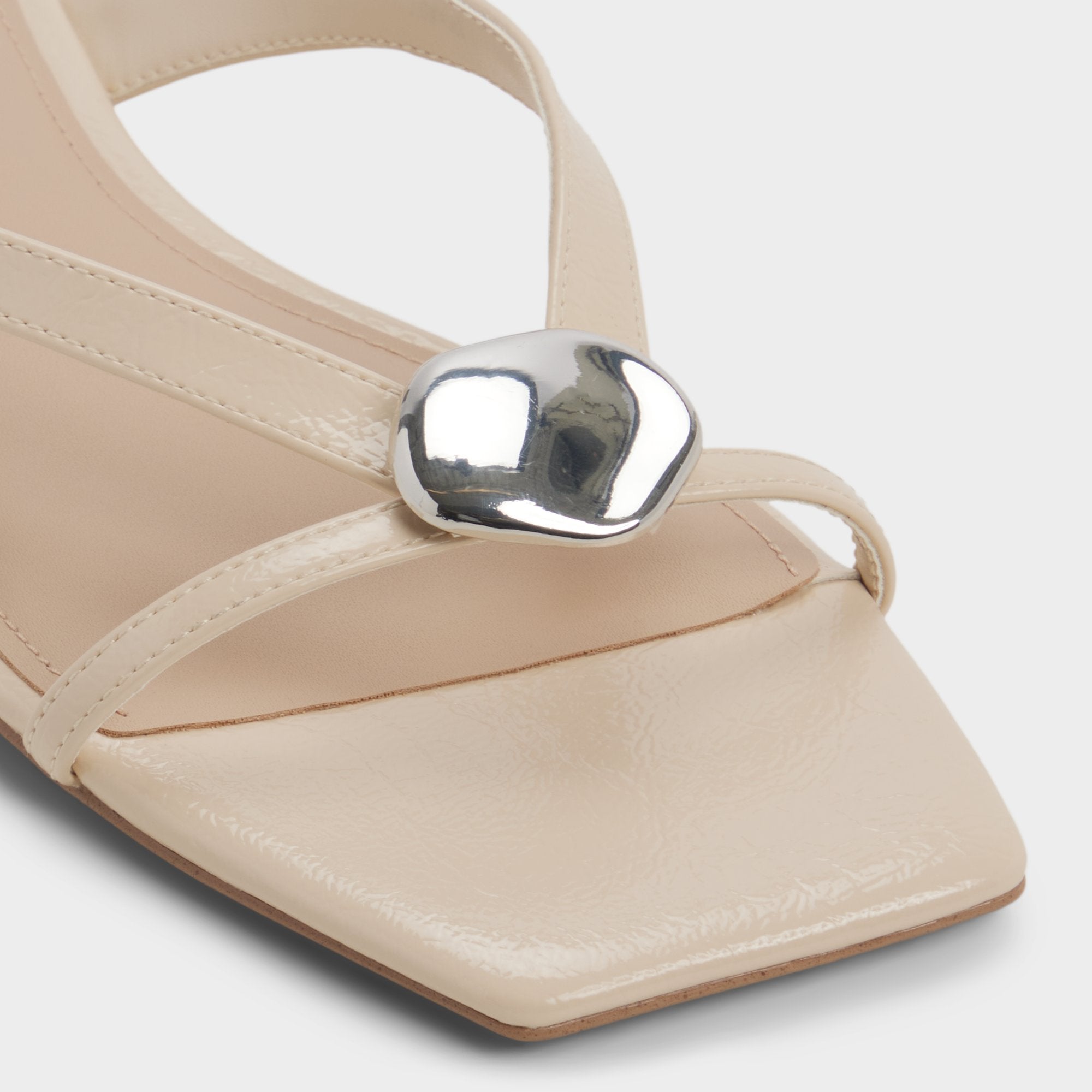 ALDO Iliria tongs plates beige cuir
