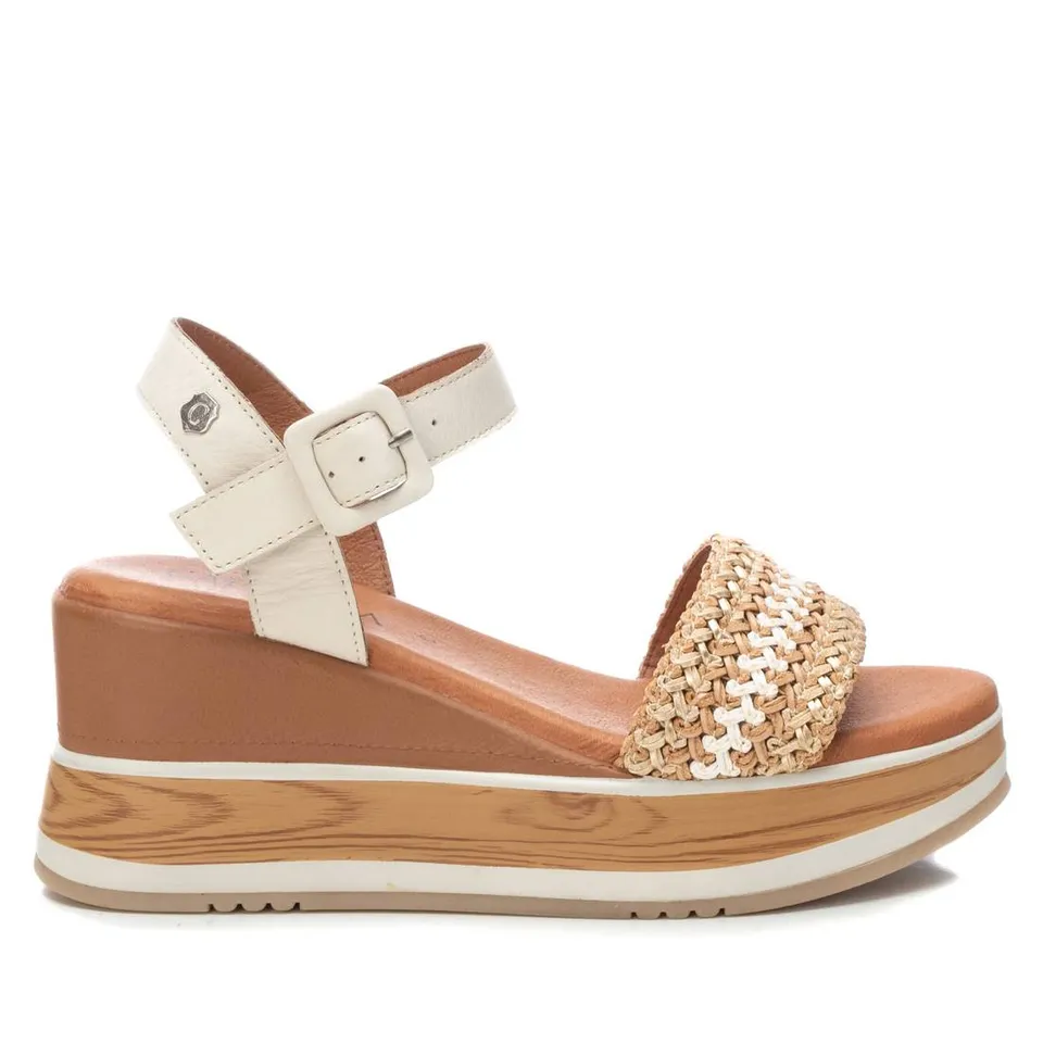 Carmela 16058902 sandales compensées cuir marron
