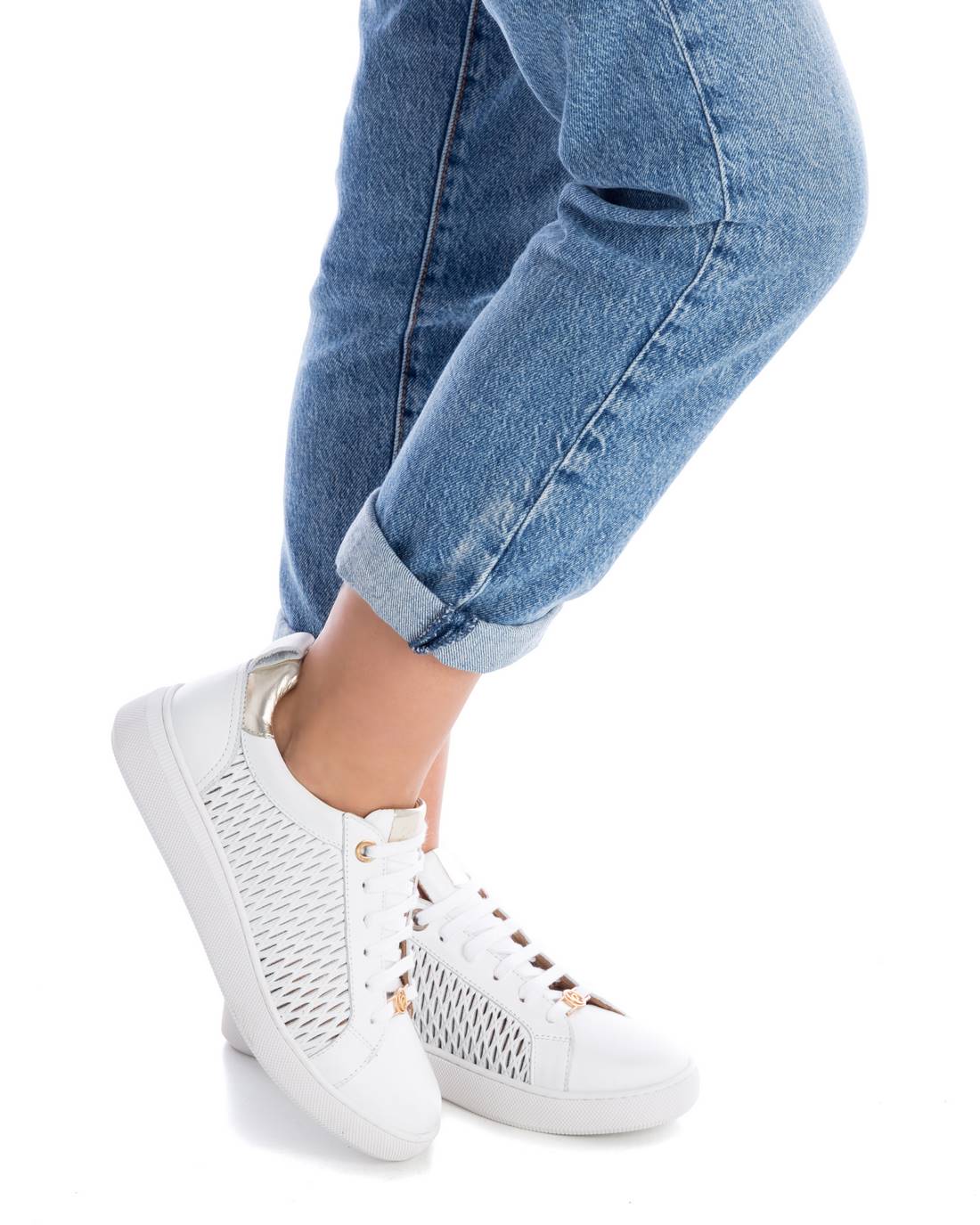 Carmela 16079706 baskets cuir blanc talon métallisé