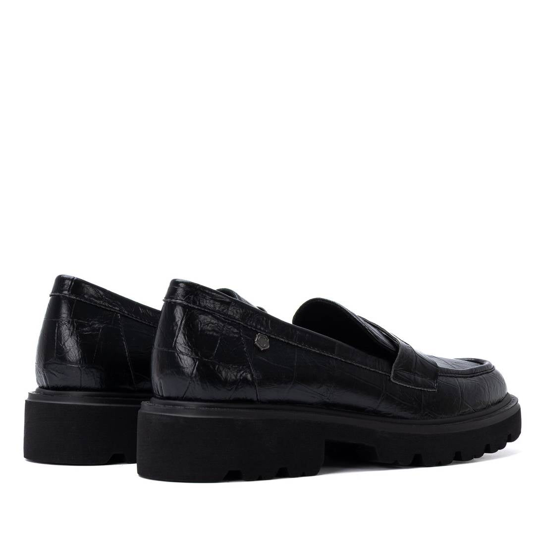 Carmela 16427001 mocassins femme noirs talon