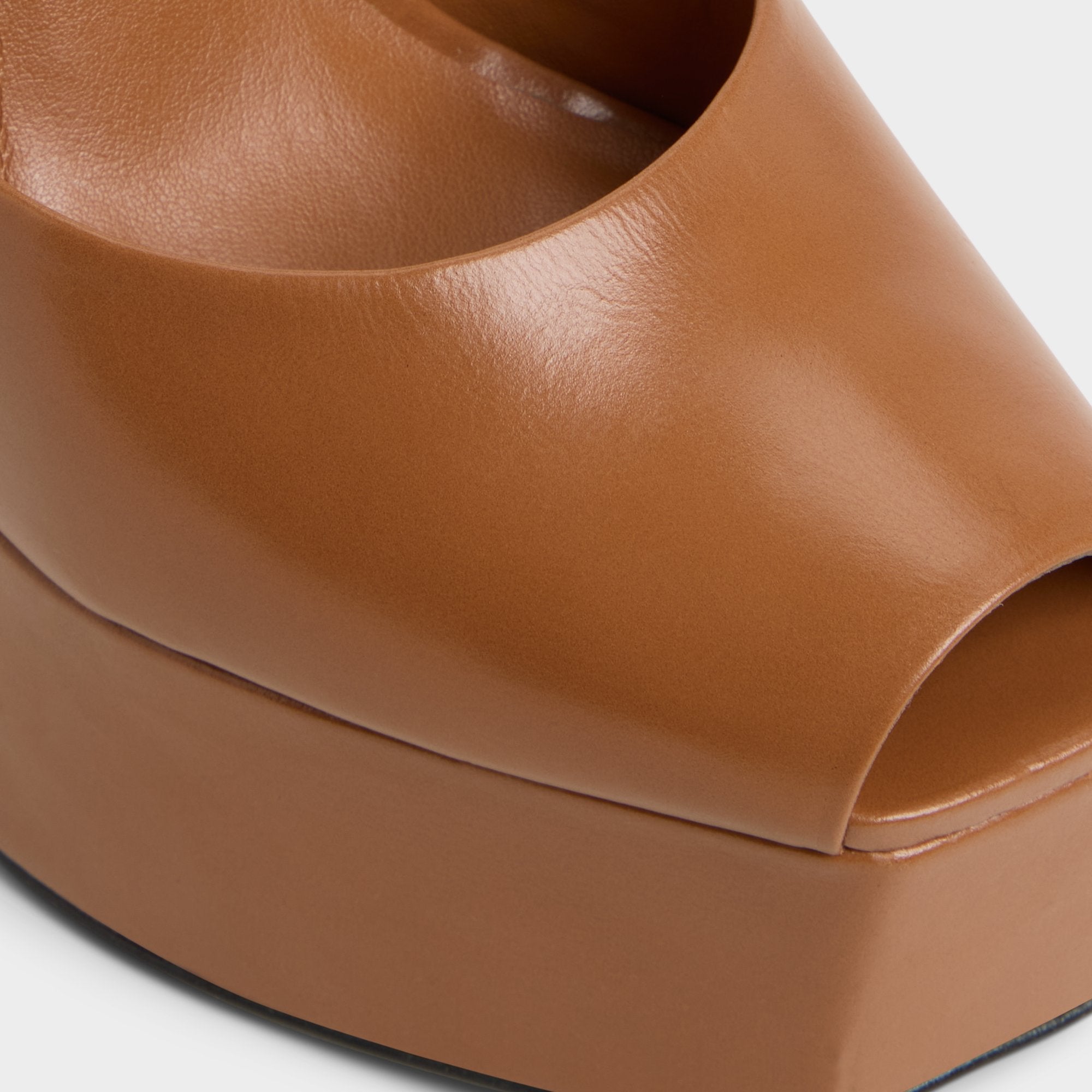 ALDO Thalina escarpin marron plateforme