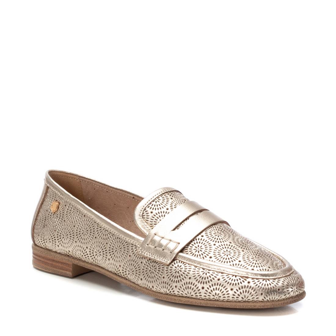 Carmela 16217004 mocassins femme or cuir ajouré