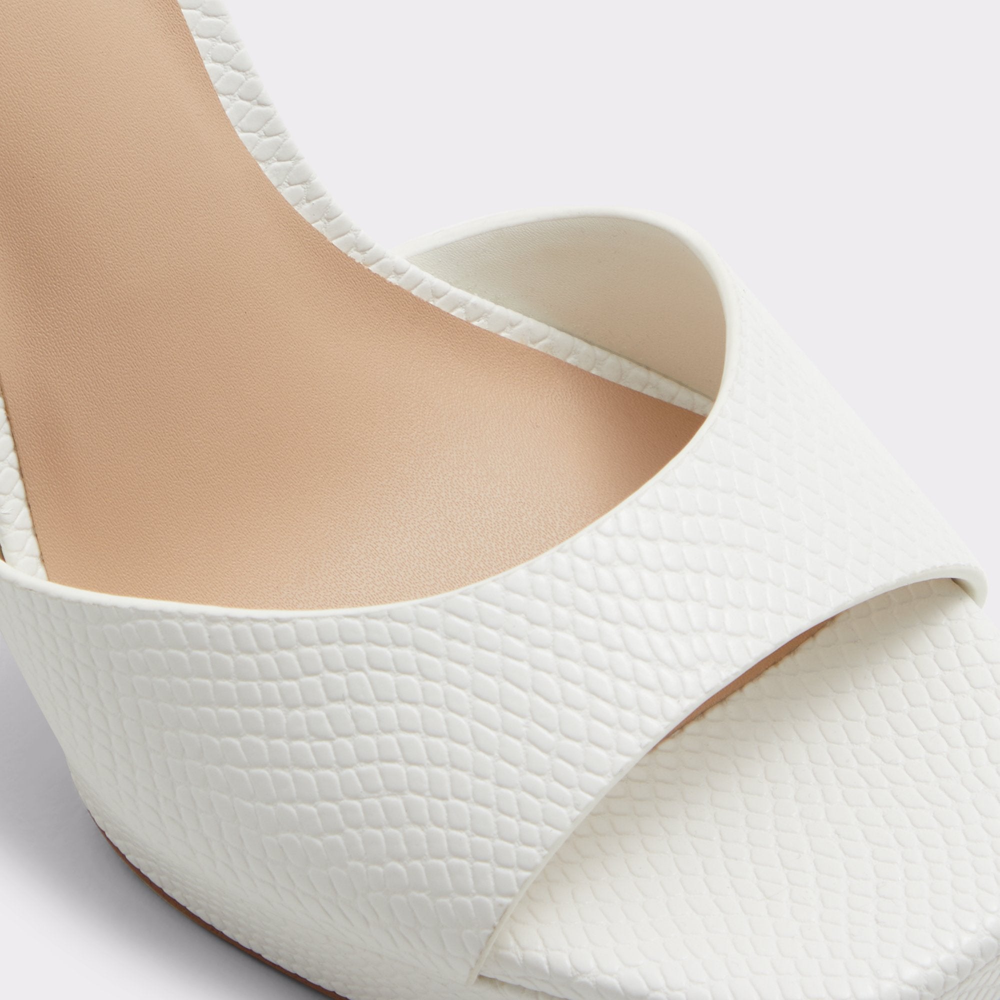ALDO Prisilla escarpins nude chaîne talon