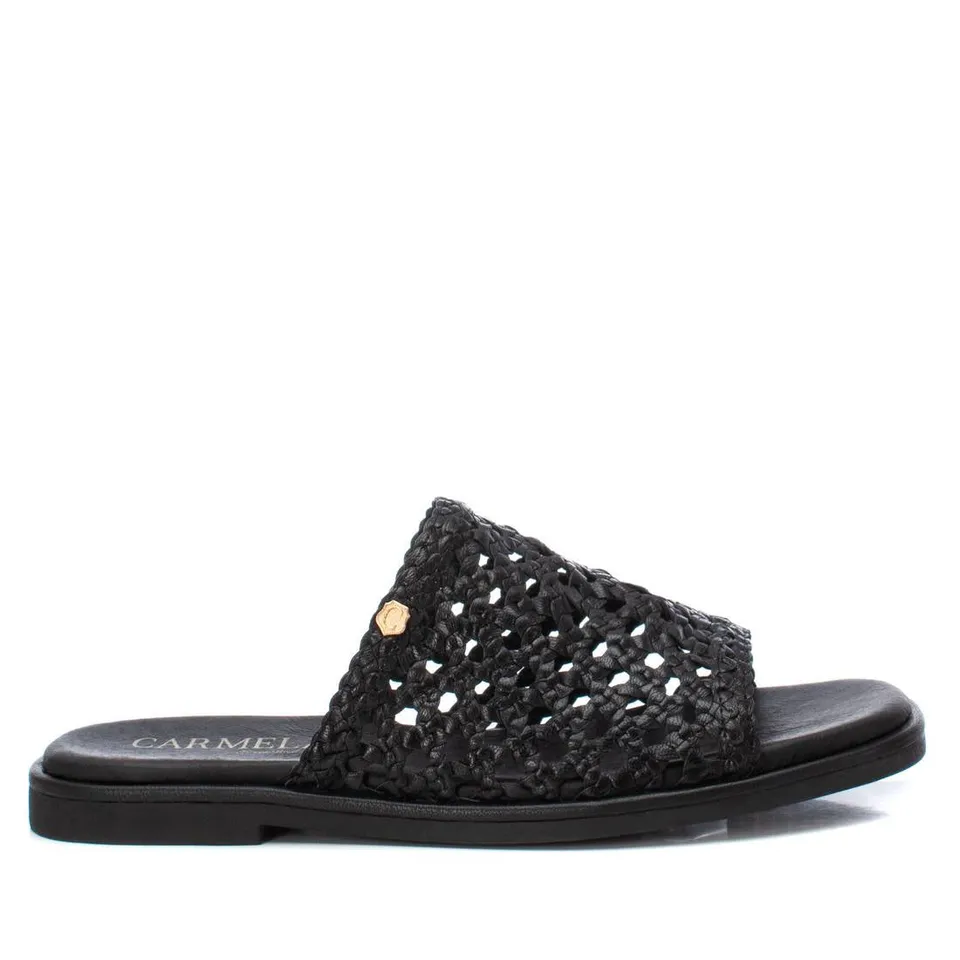 Carmela 16148903 sandales cuir noir plates