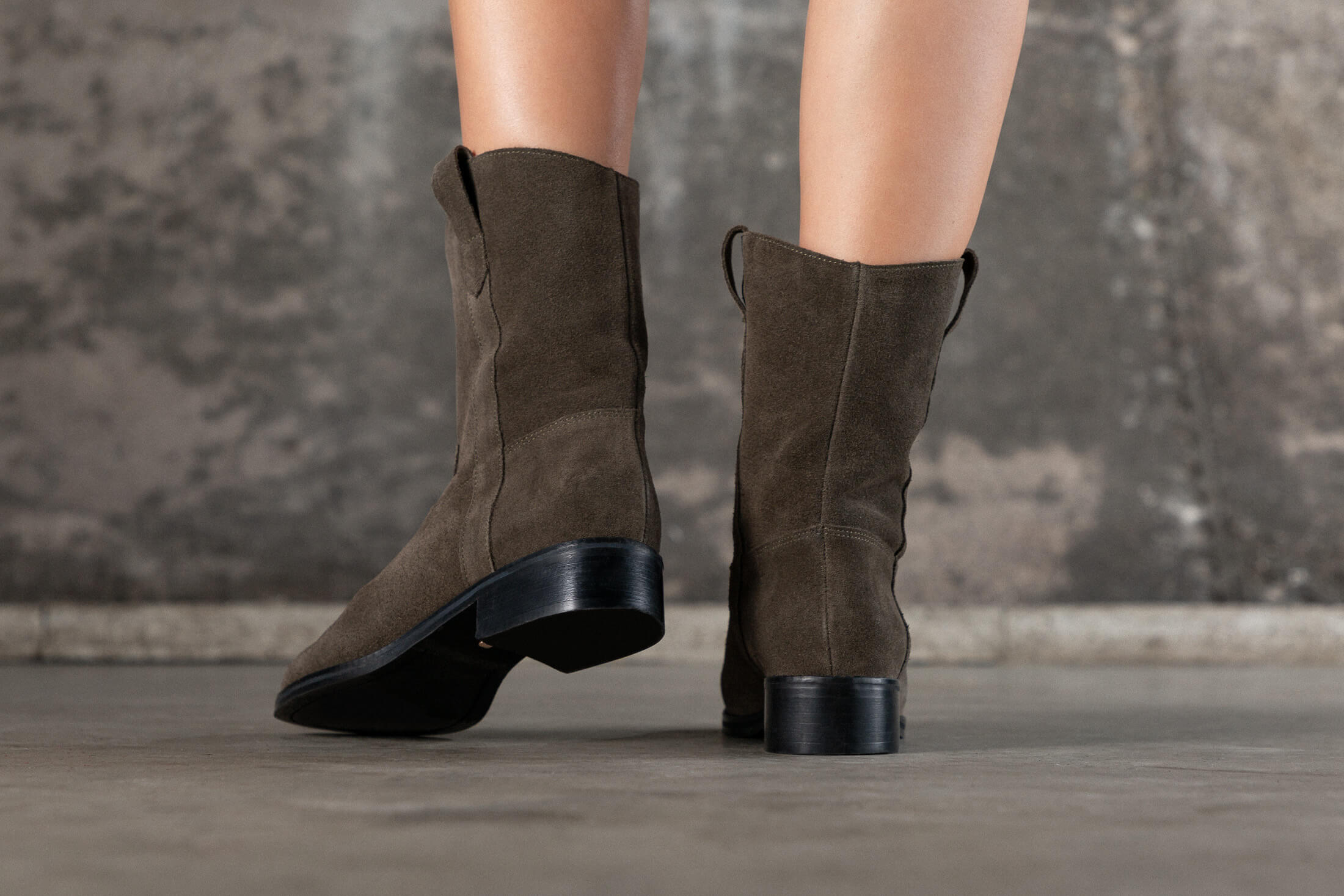 Coralie Masson Lucky bottes cuir kaki talon 3,5 cm