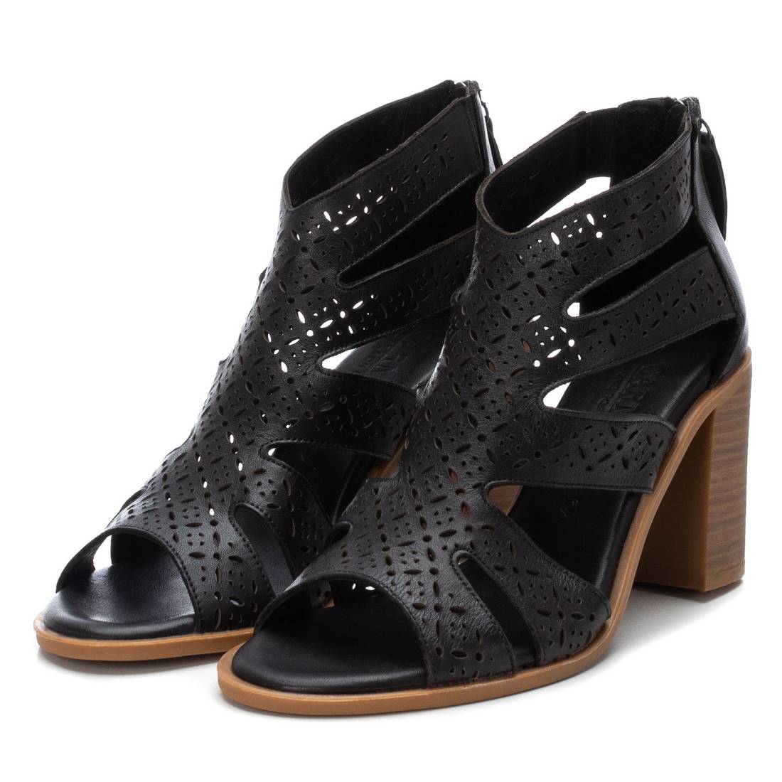 Carmela 16069401 sandales cuir noir talon 9 cm