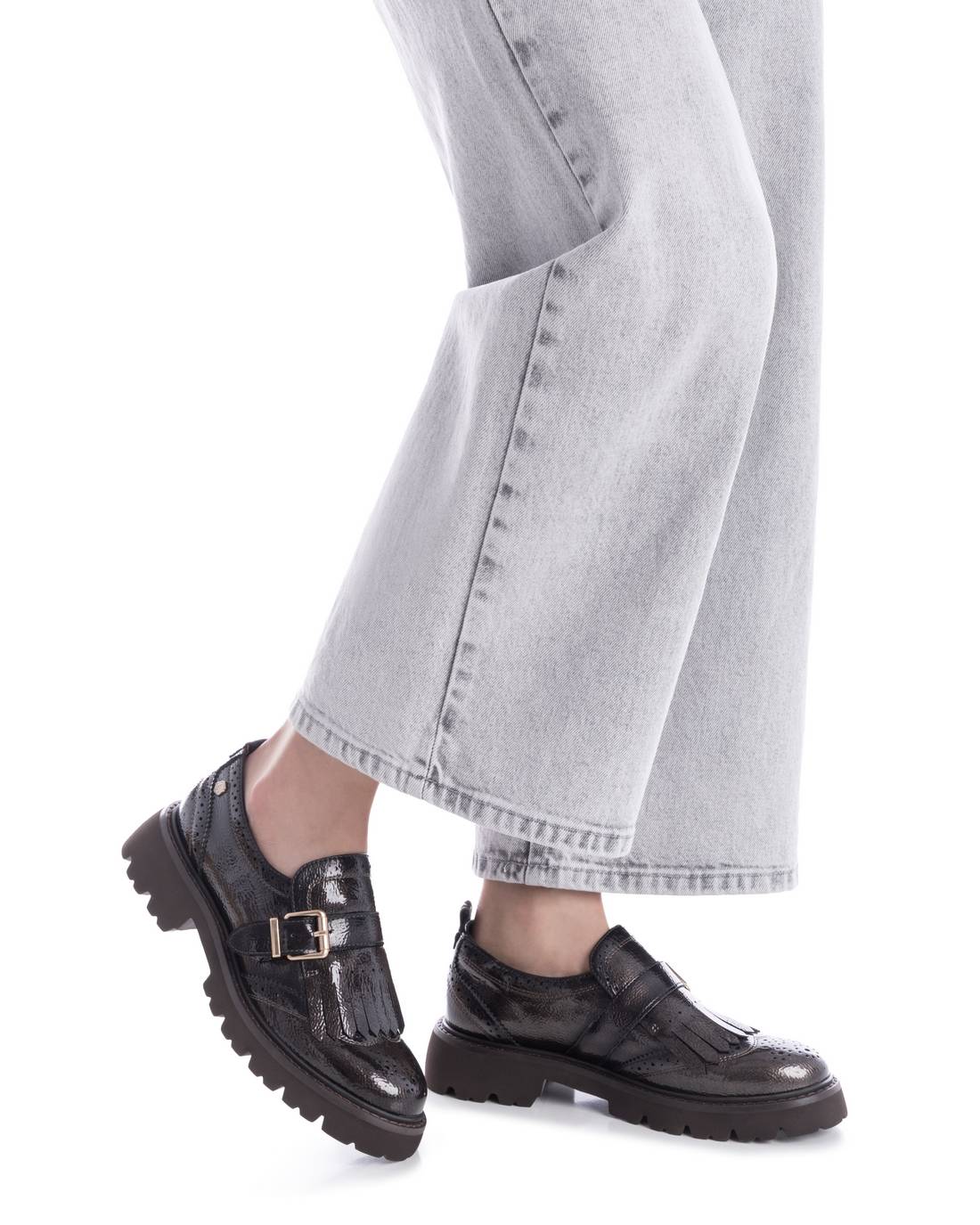 Carmela 16259402 mocassin femme gris verni talon