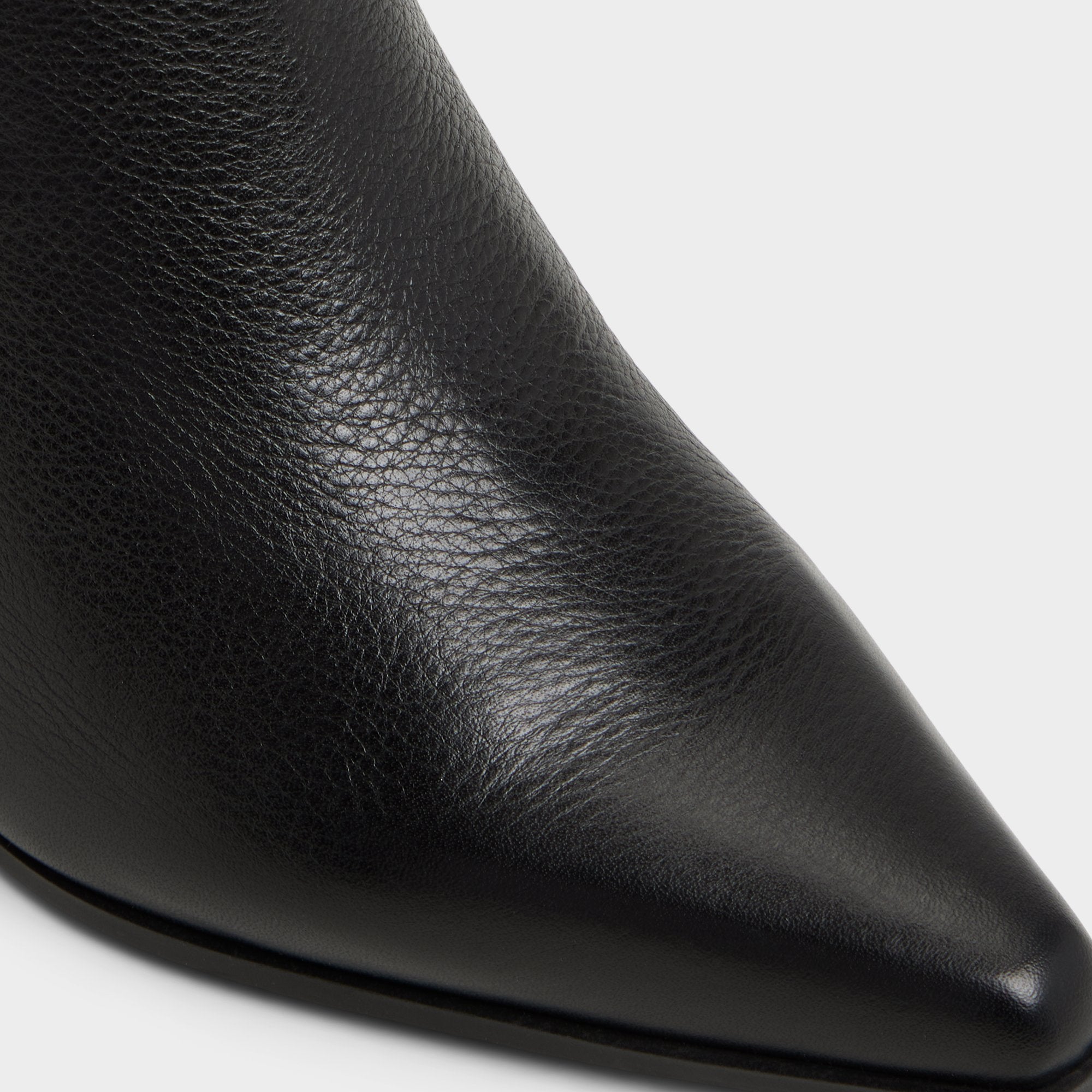 ALDO Shanah escarpins cuir noir talon bloc