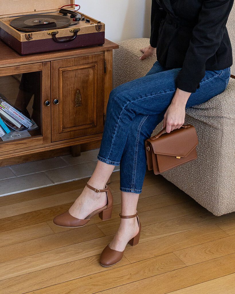 Dessine Moi Un Soulier sandales cuir lisse marron talons 40.5
