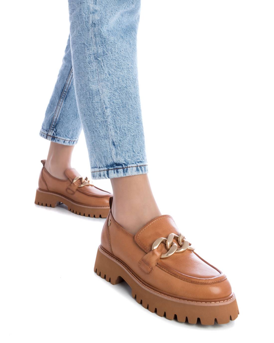 Carmela 16106103 mocassin femme marron cuir chaîne