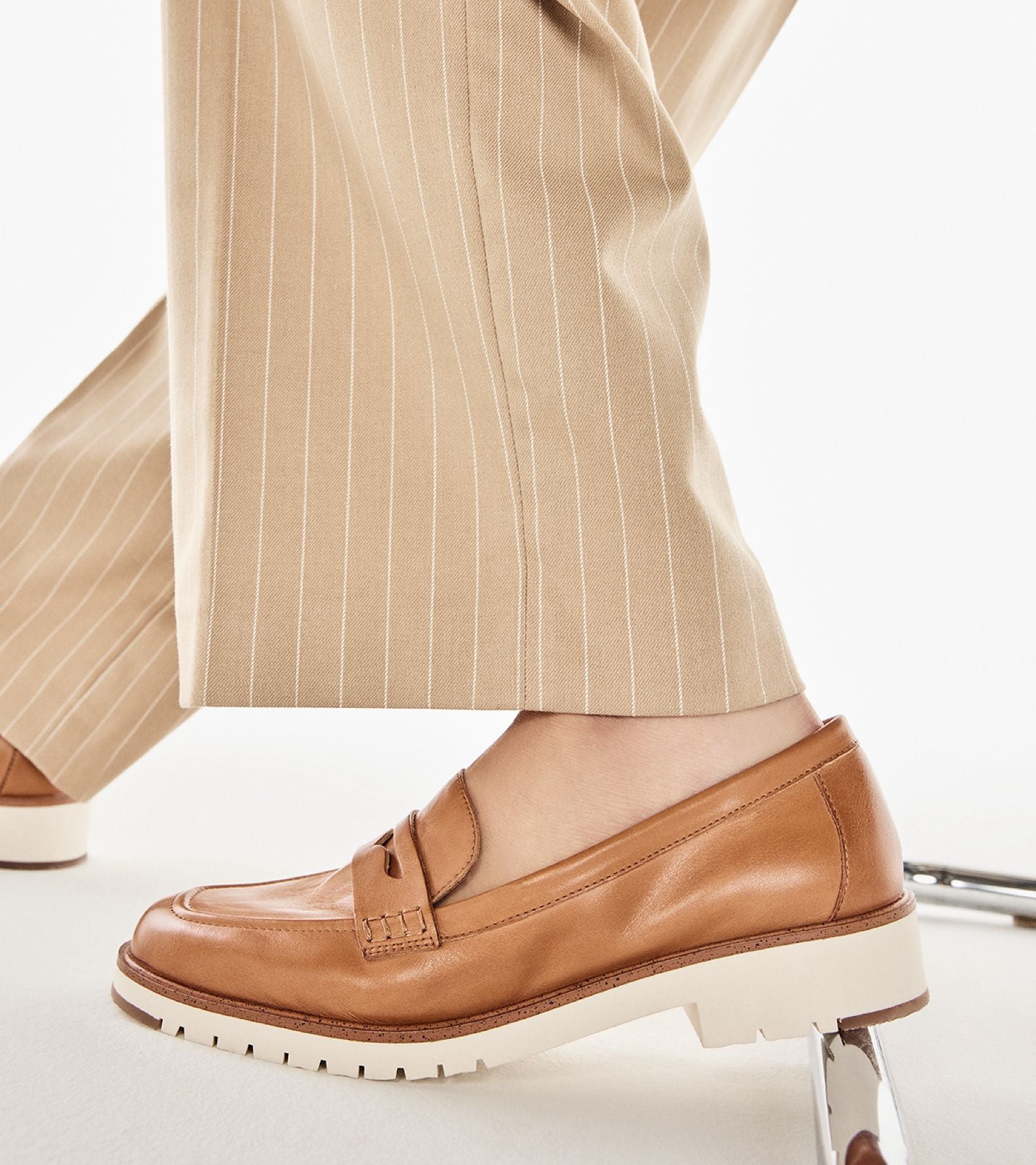 ALDO Ibreda mocassins cuir marron bout carré