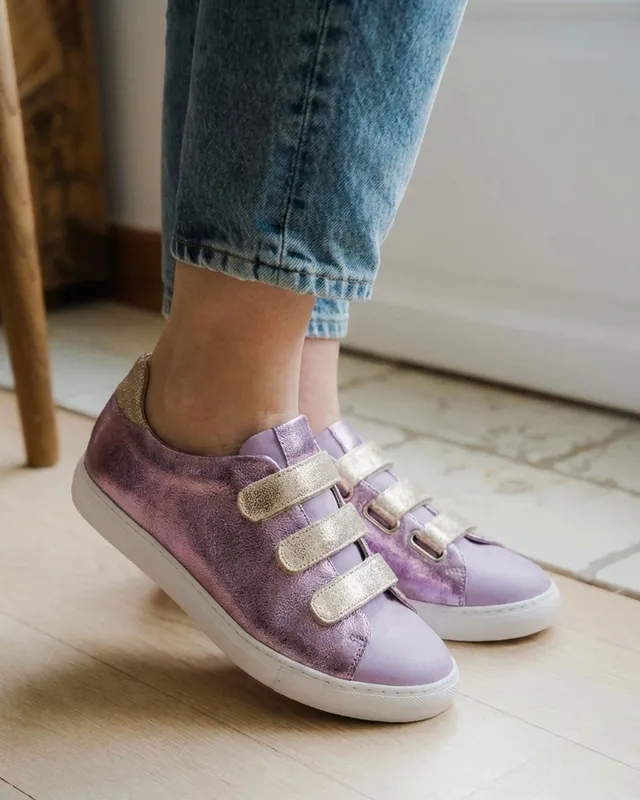 Dessine Moi Un Soulier baskets cuir velours mauve irisé lilas
